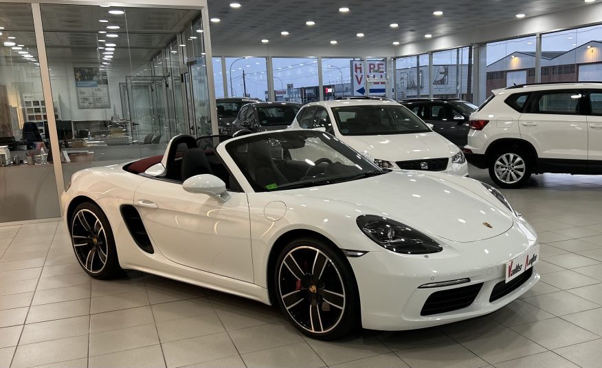 Porsche 718 Boxster 2.0 300cv PDK