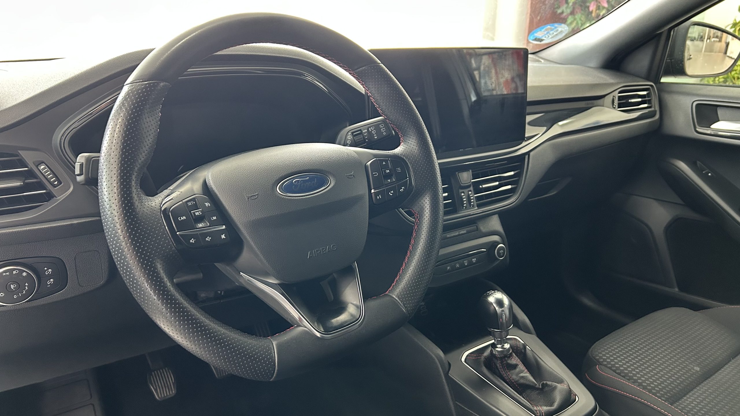 Ford Focus ST line 155cv 2022