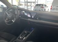 Volkswagen Golf Style 1.5 eTSI DSG 150cv