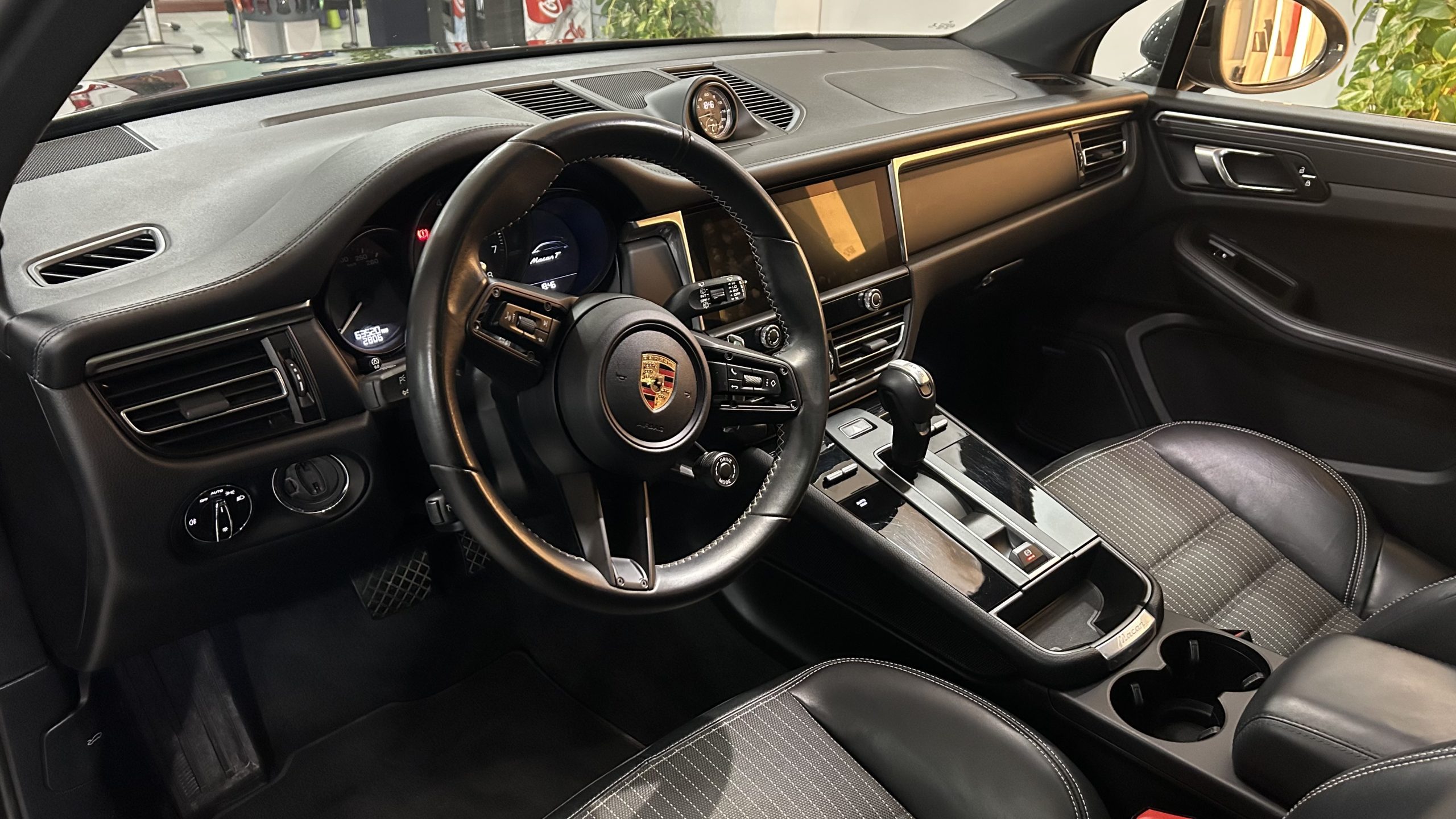 Porsche Macan T 265cv 2023