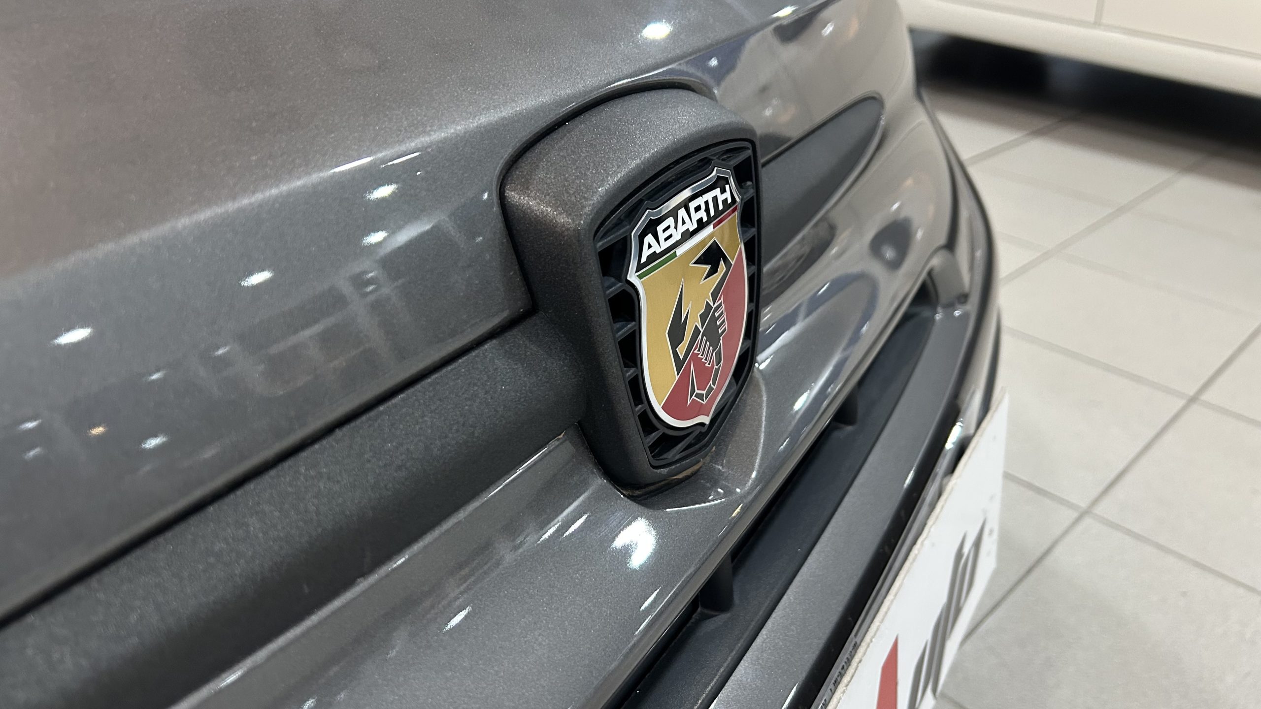 Abarth 695C 180cv 2023