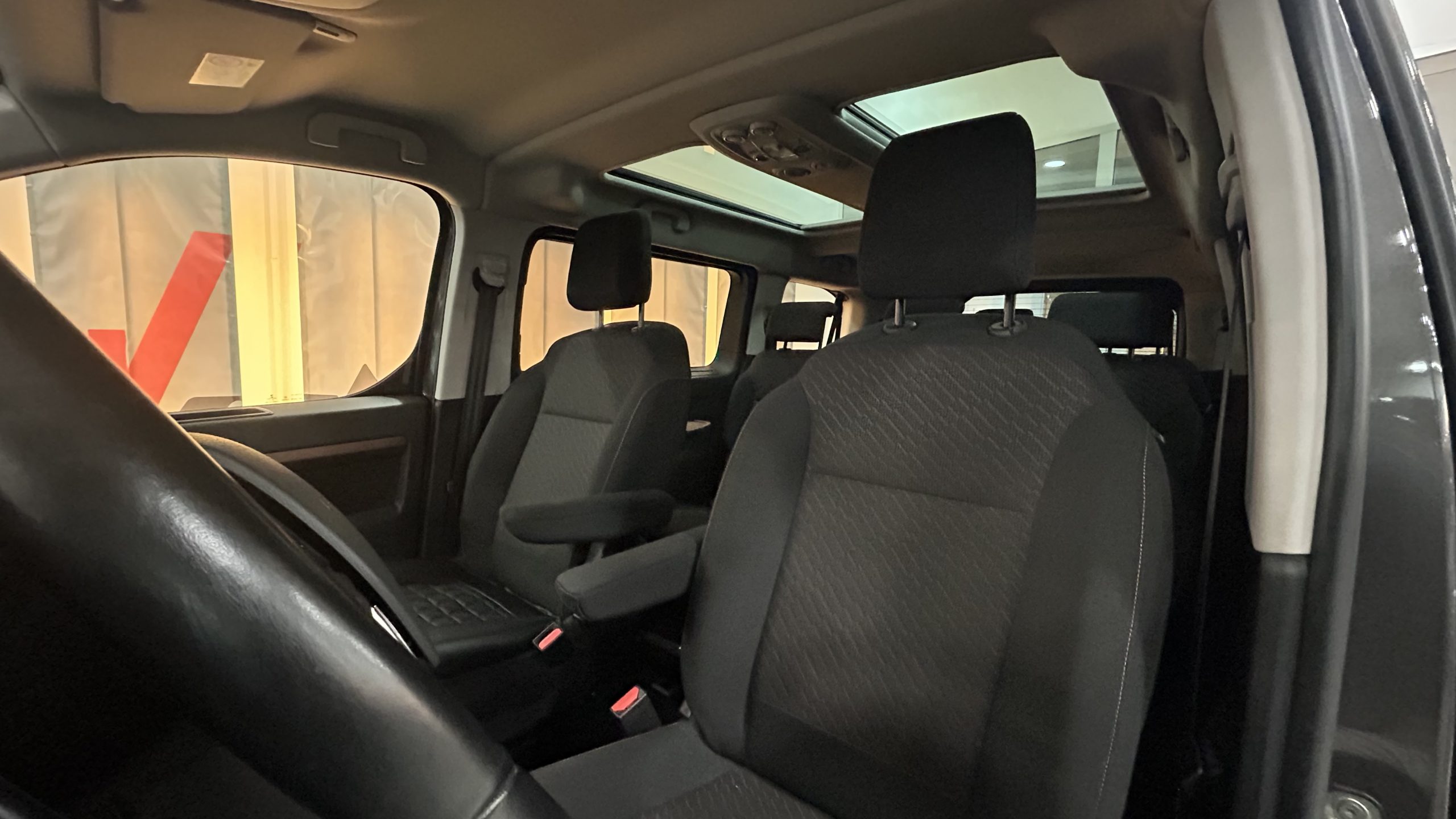 Toyota Proace Verso 2.0D VX PLUS SHUTTLE L1 2023