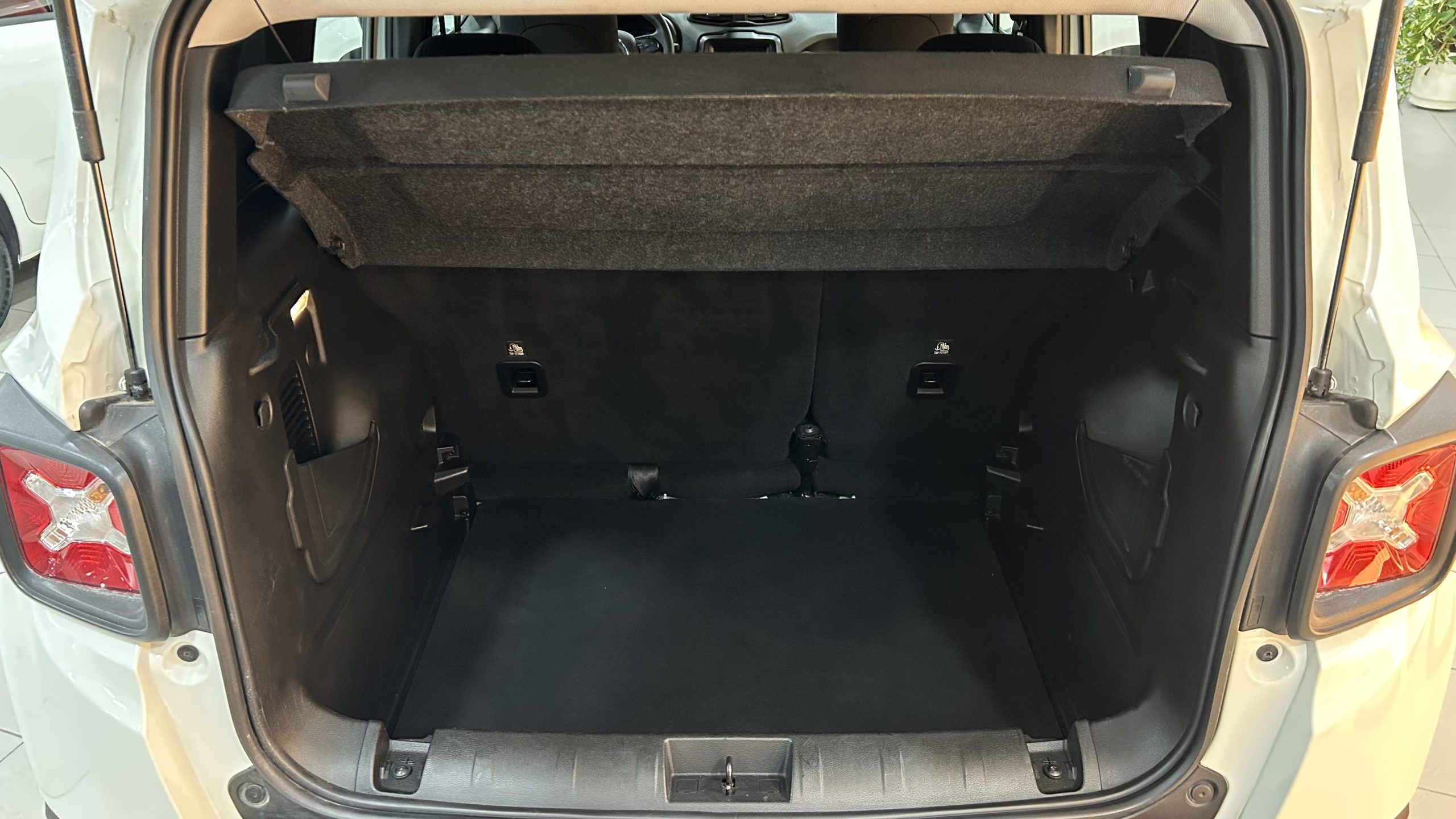 Jeep Renegade Night eagle 2022