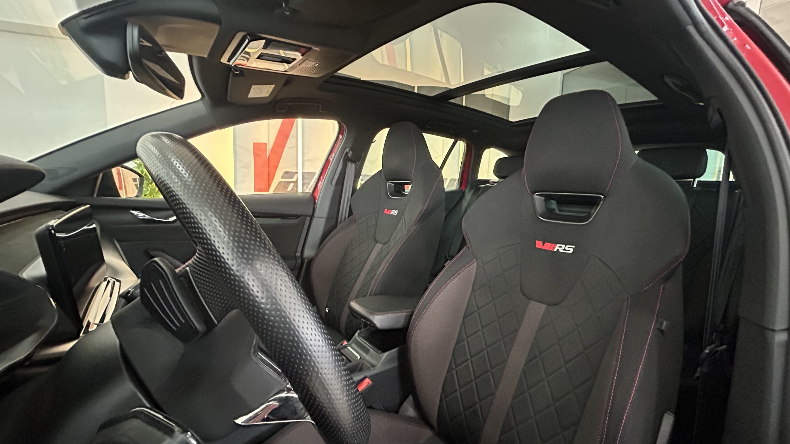 Skoda Octavia Combi RS 2024