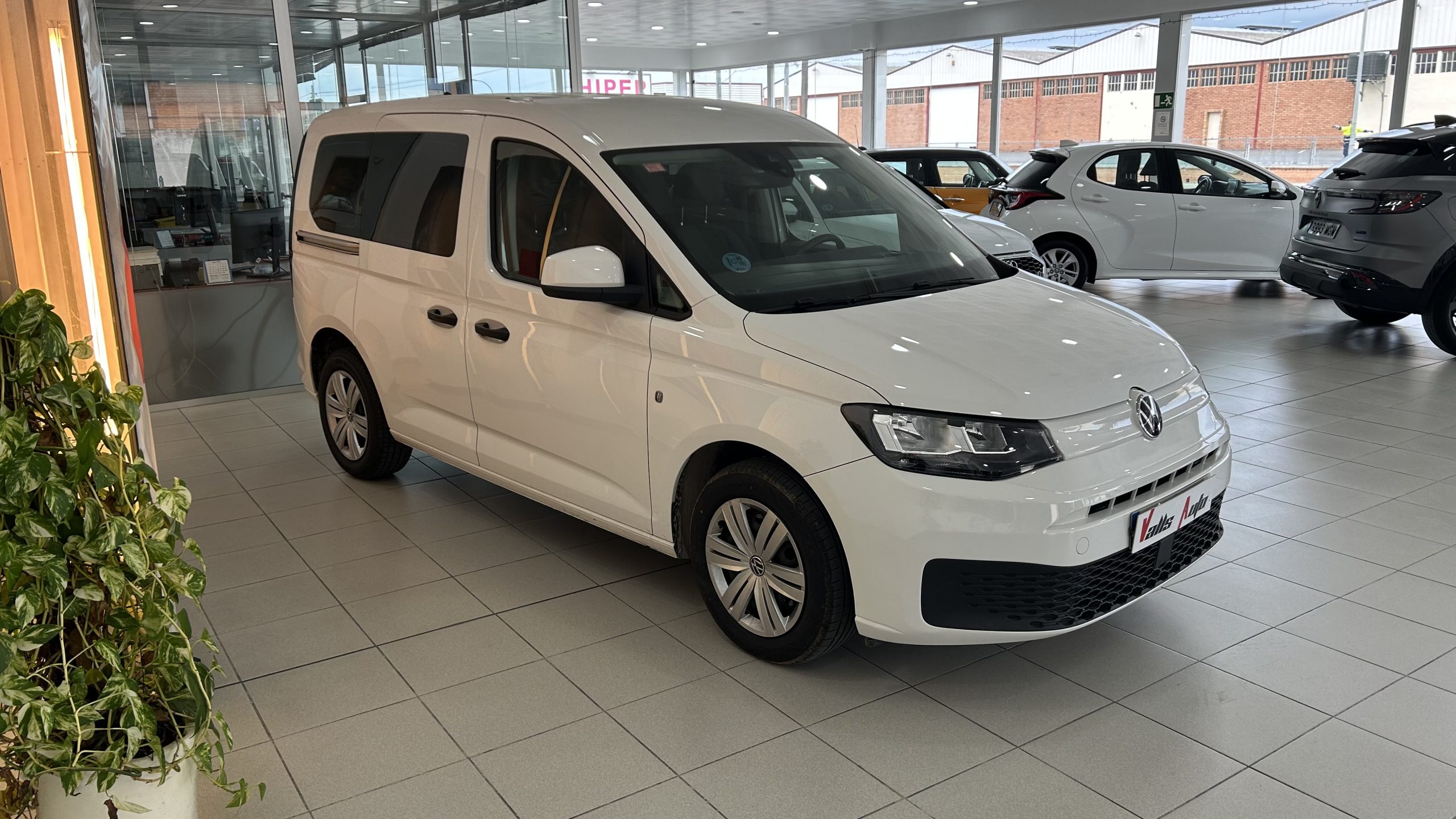 Volkswagen Caddy 2023