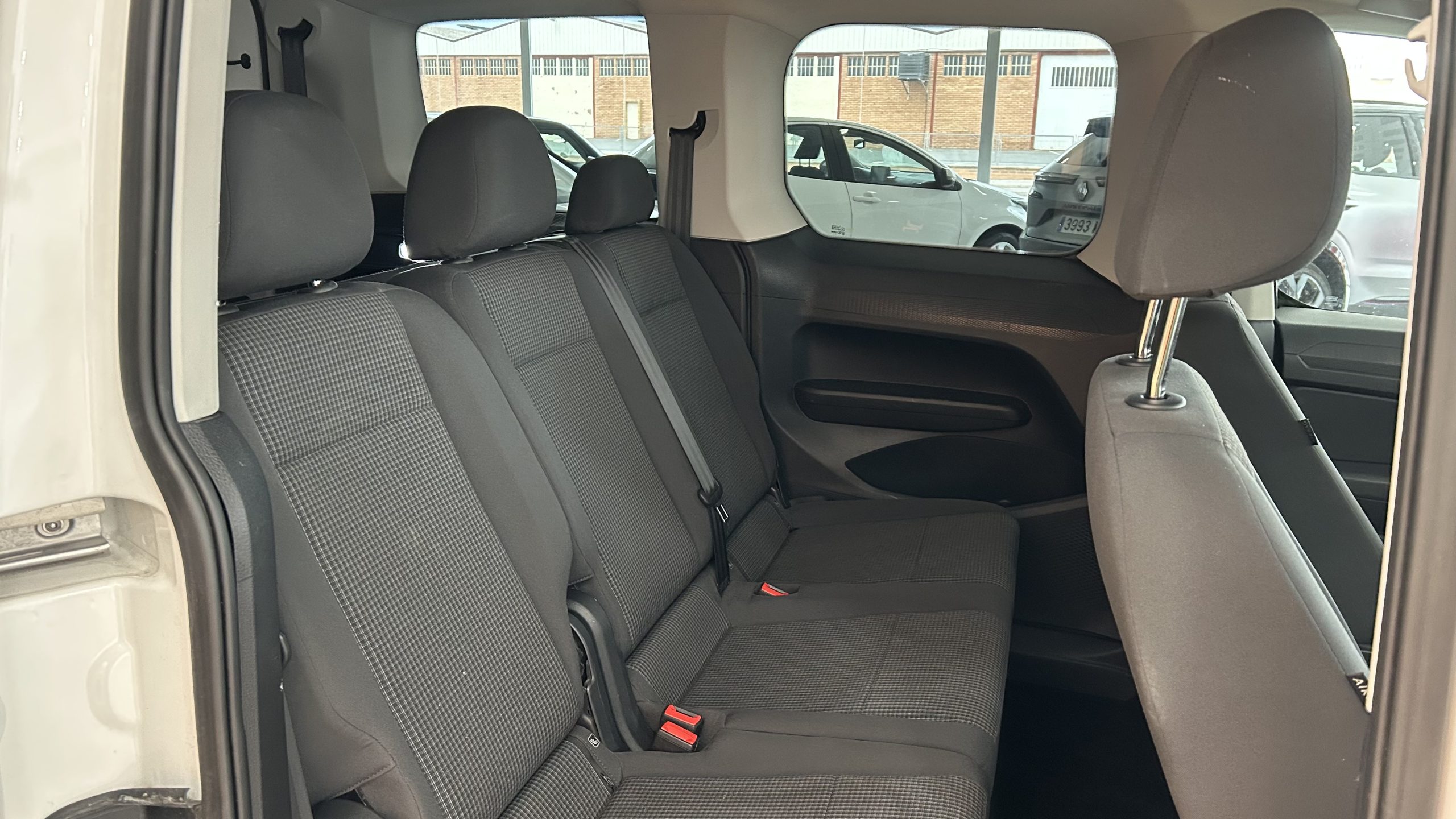 Volkswagen Caddy 2023