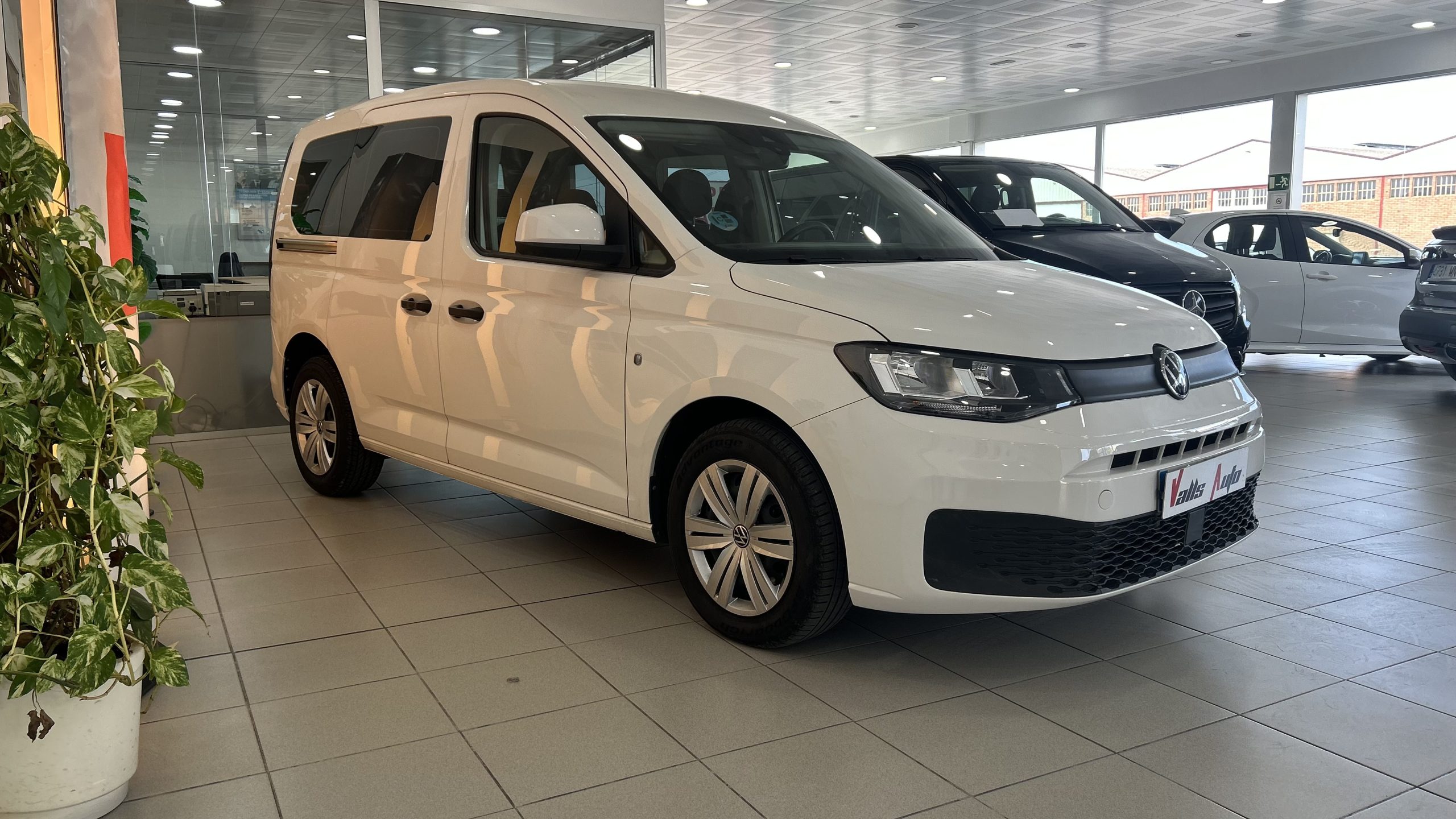 Volkswagen Caddy 2023