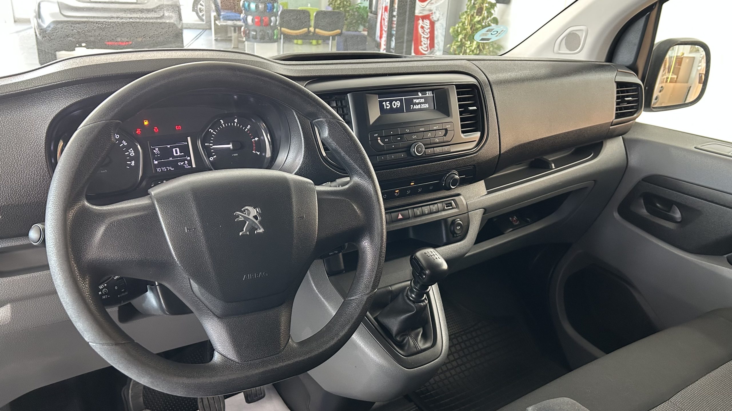 Peugeot Expert 9 plazas 2022