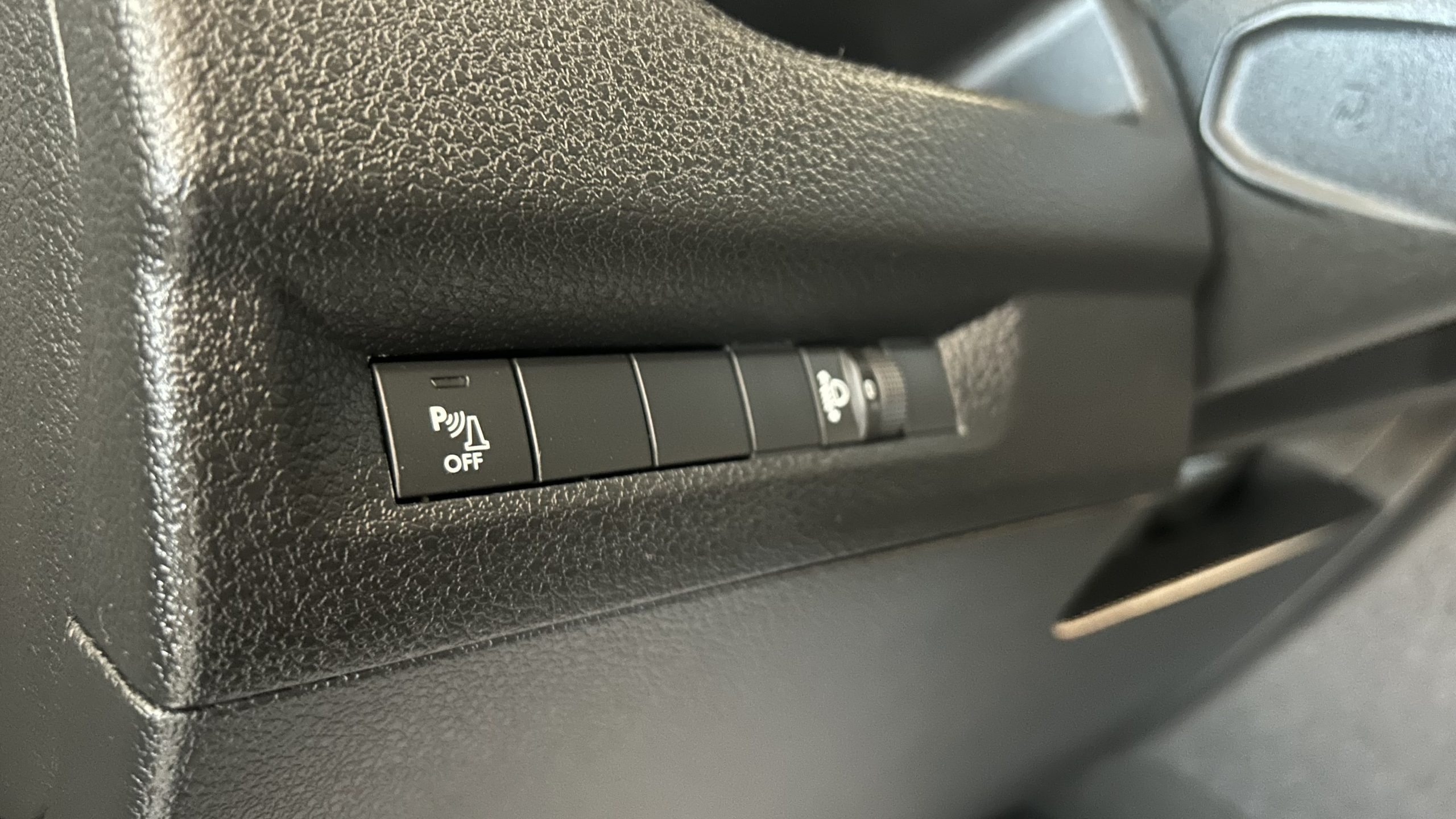 Peugeot Expert Combi 2024