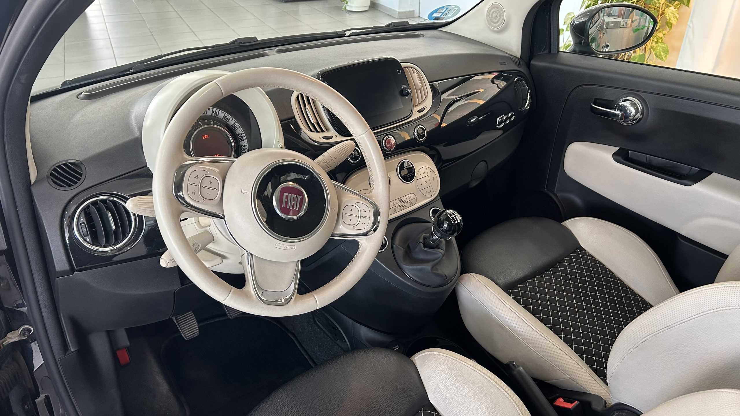 Fiat 500 Dolcevita 2021