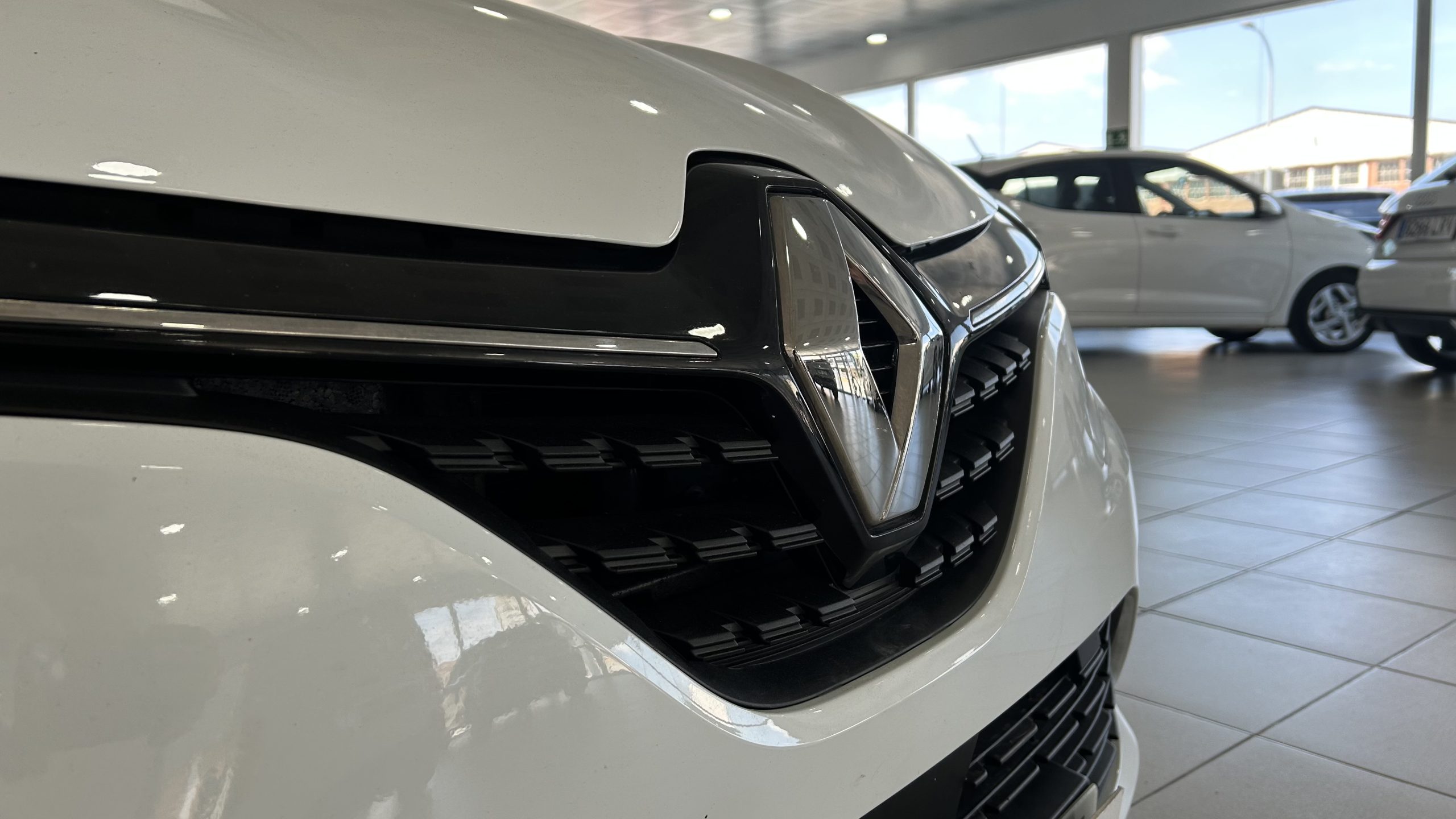 Renault CLIO EQUILIBRE 1.5 DCI 100CV