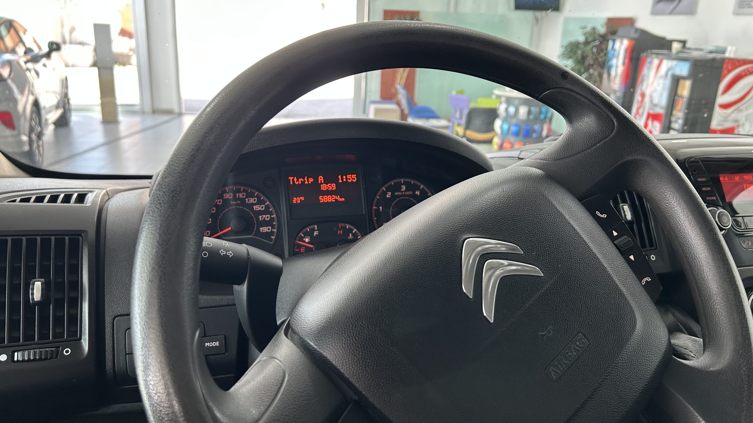 Citroën Jumper 2.2 BlueHDi 140CV 2021