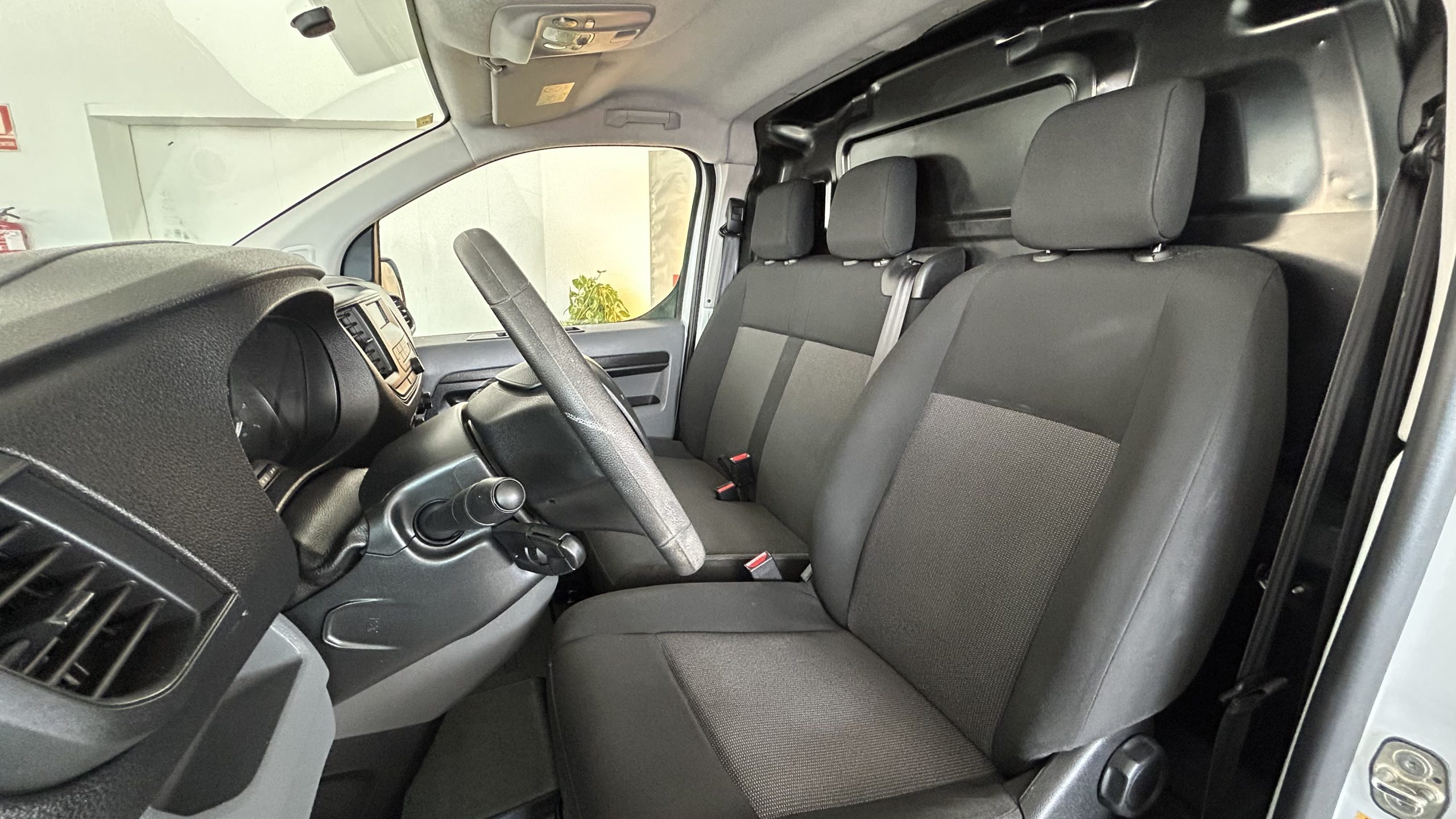 Peugeot Expert 2022