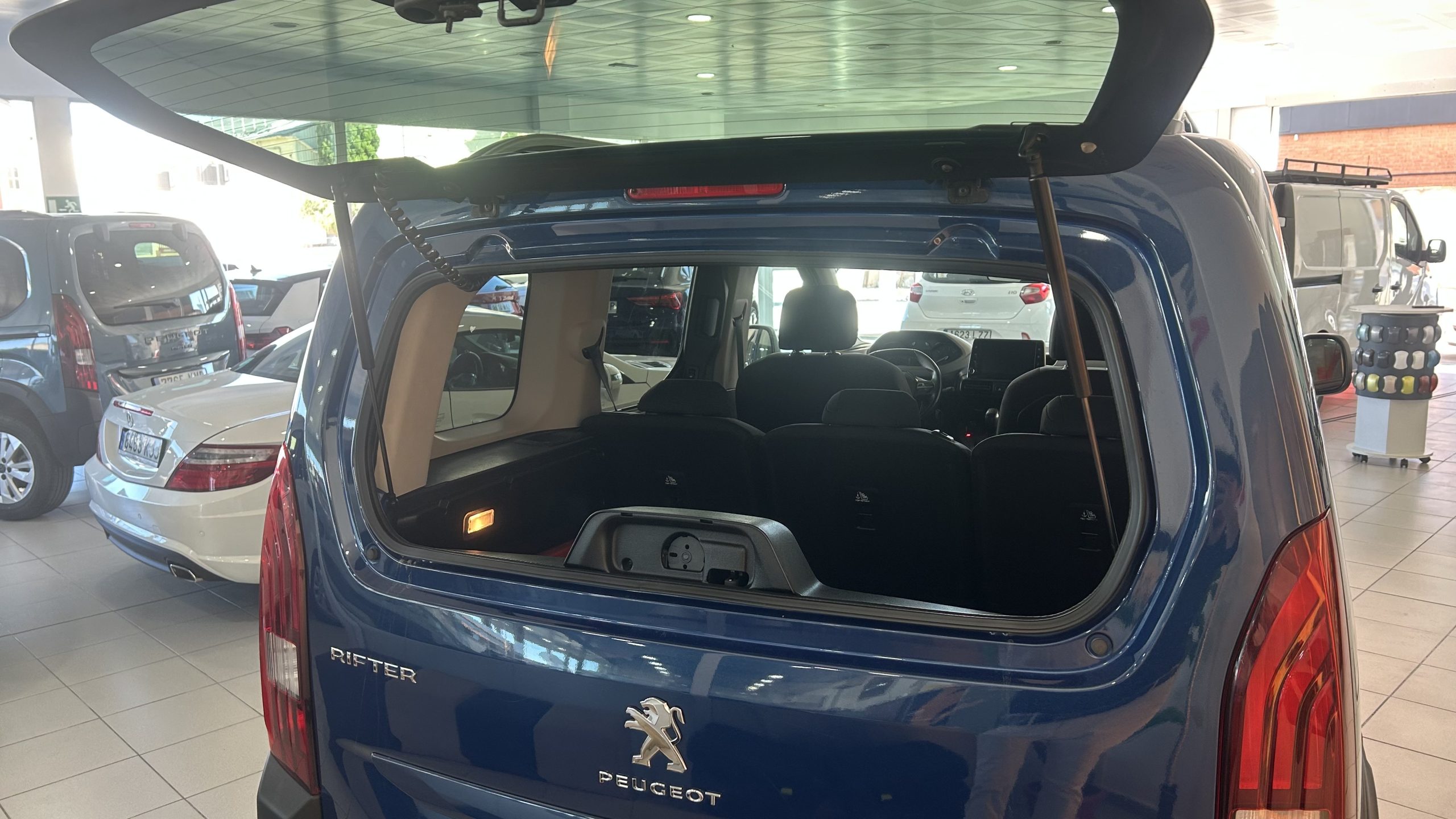 Peugeot Rifter 2020