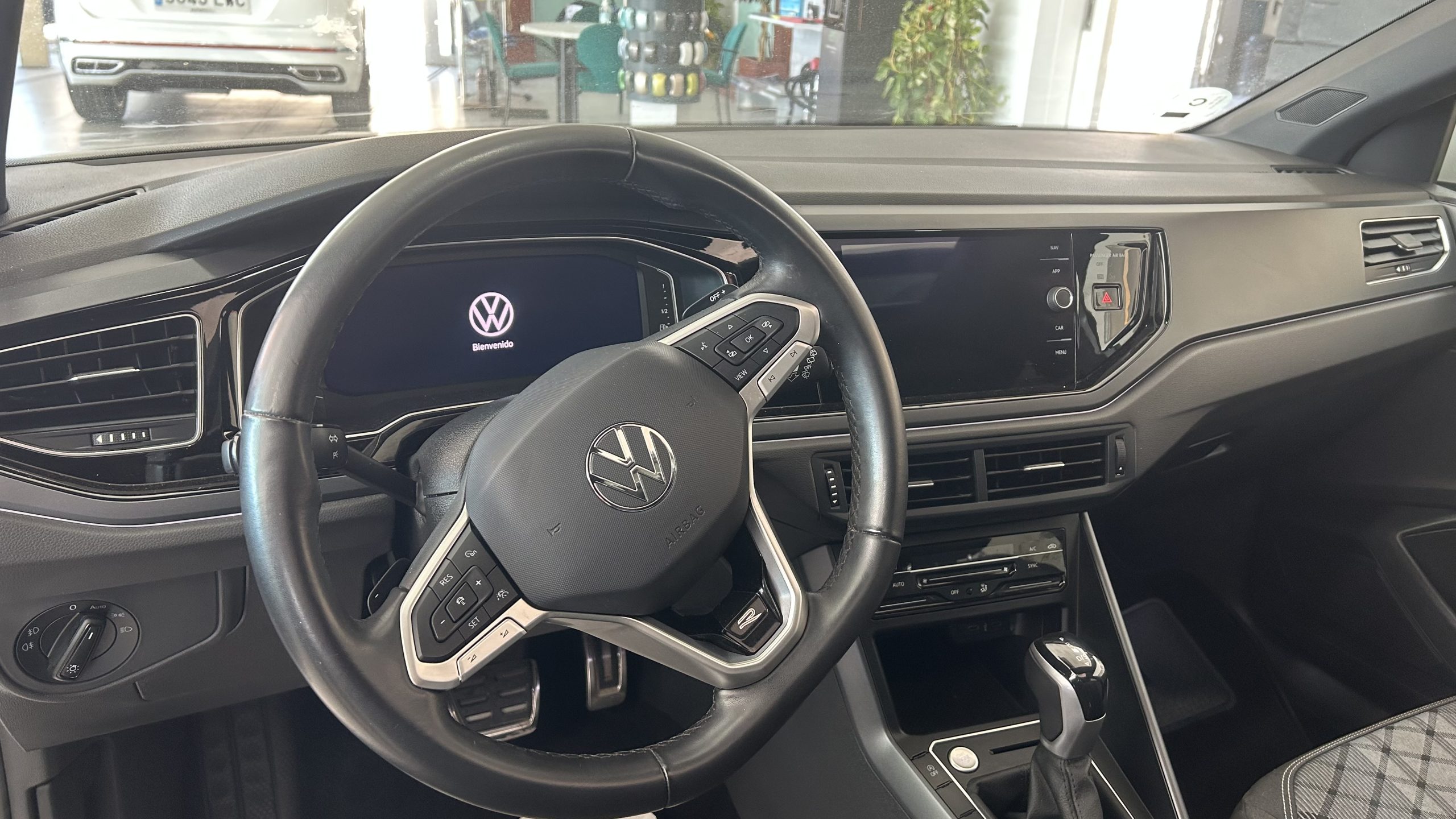 Volkswagen Taigo R line 1.5 150cv DSG 2022