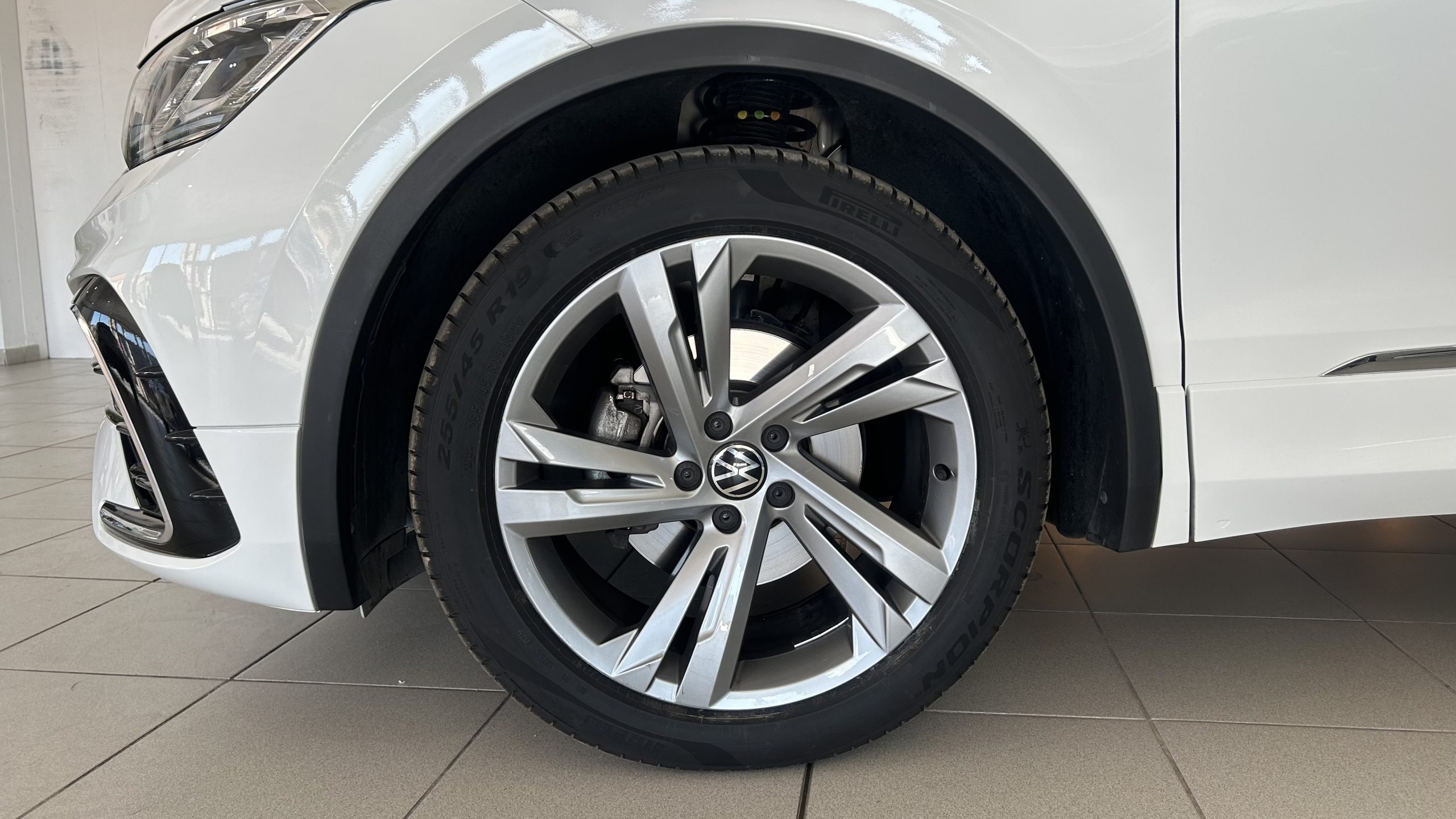 Volkswagen Tiguan R line 2.0 TDI 150cv 2022