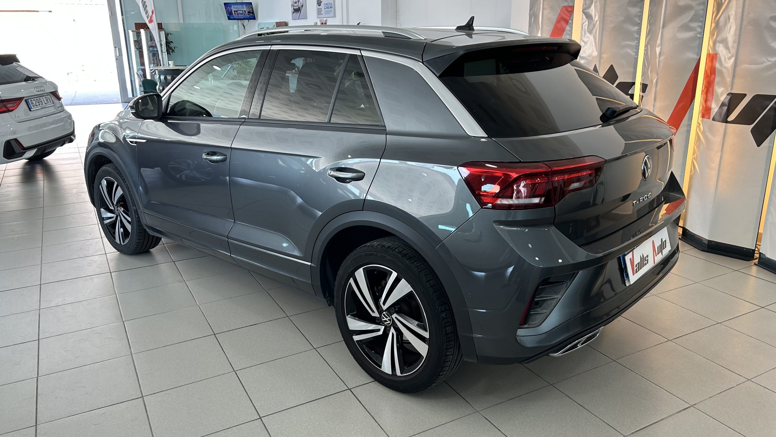 Volkswagen T-Roc R line 150cv 2022