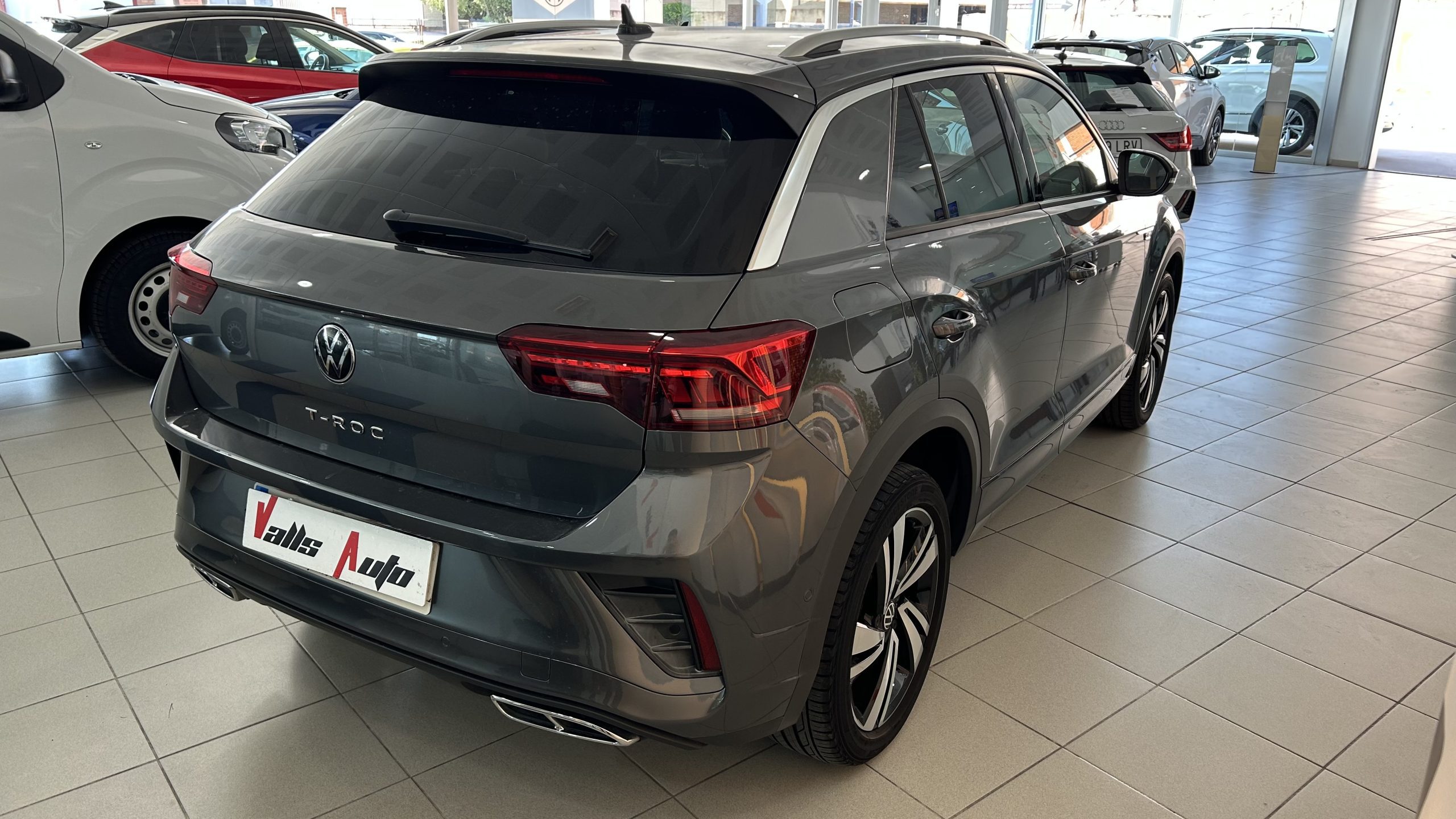 Volkswagen T-Roc R line 150cv 2022
