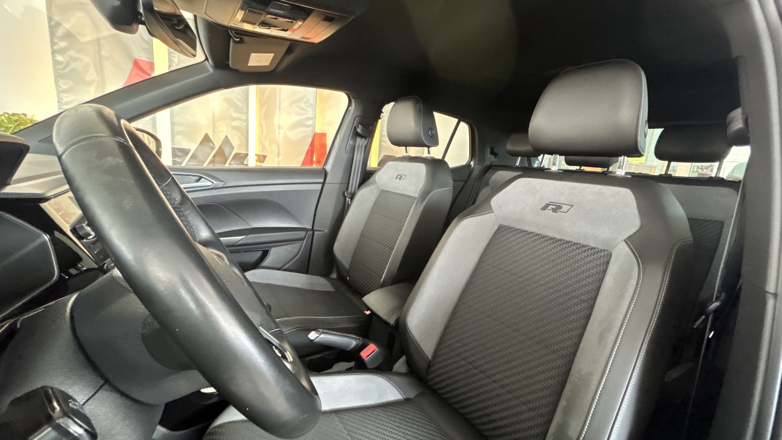Volkswagen T-Cross R line 2022