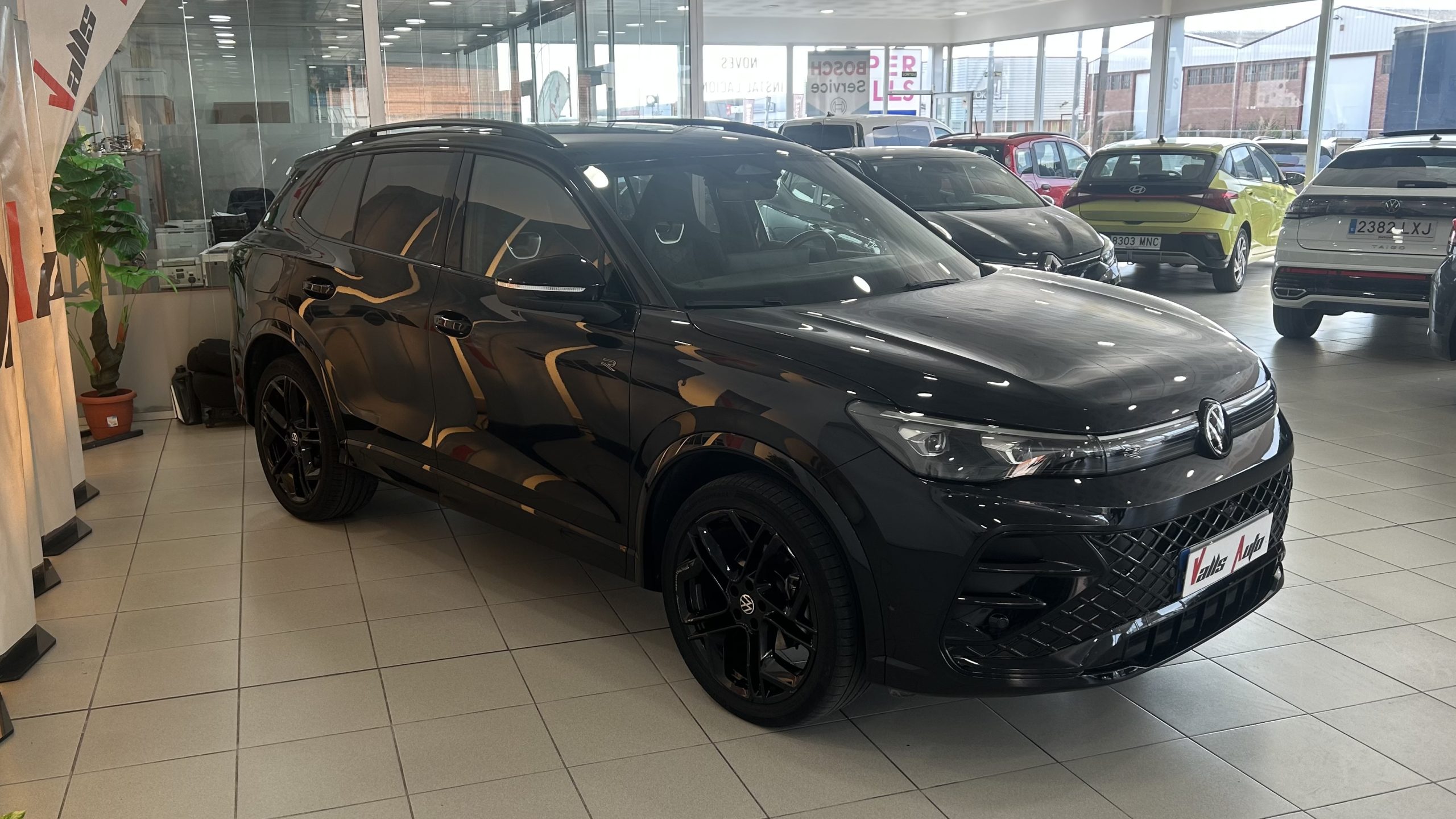 Volkswagen Tiguan R line 2024