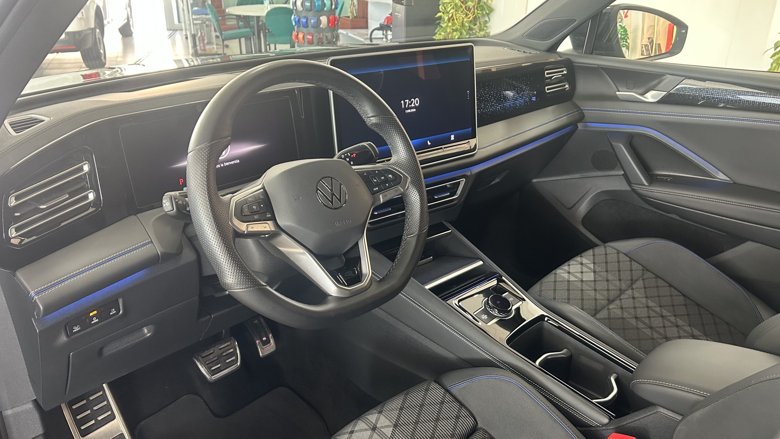 Volkswagen Tiguan R line 2024