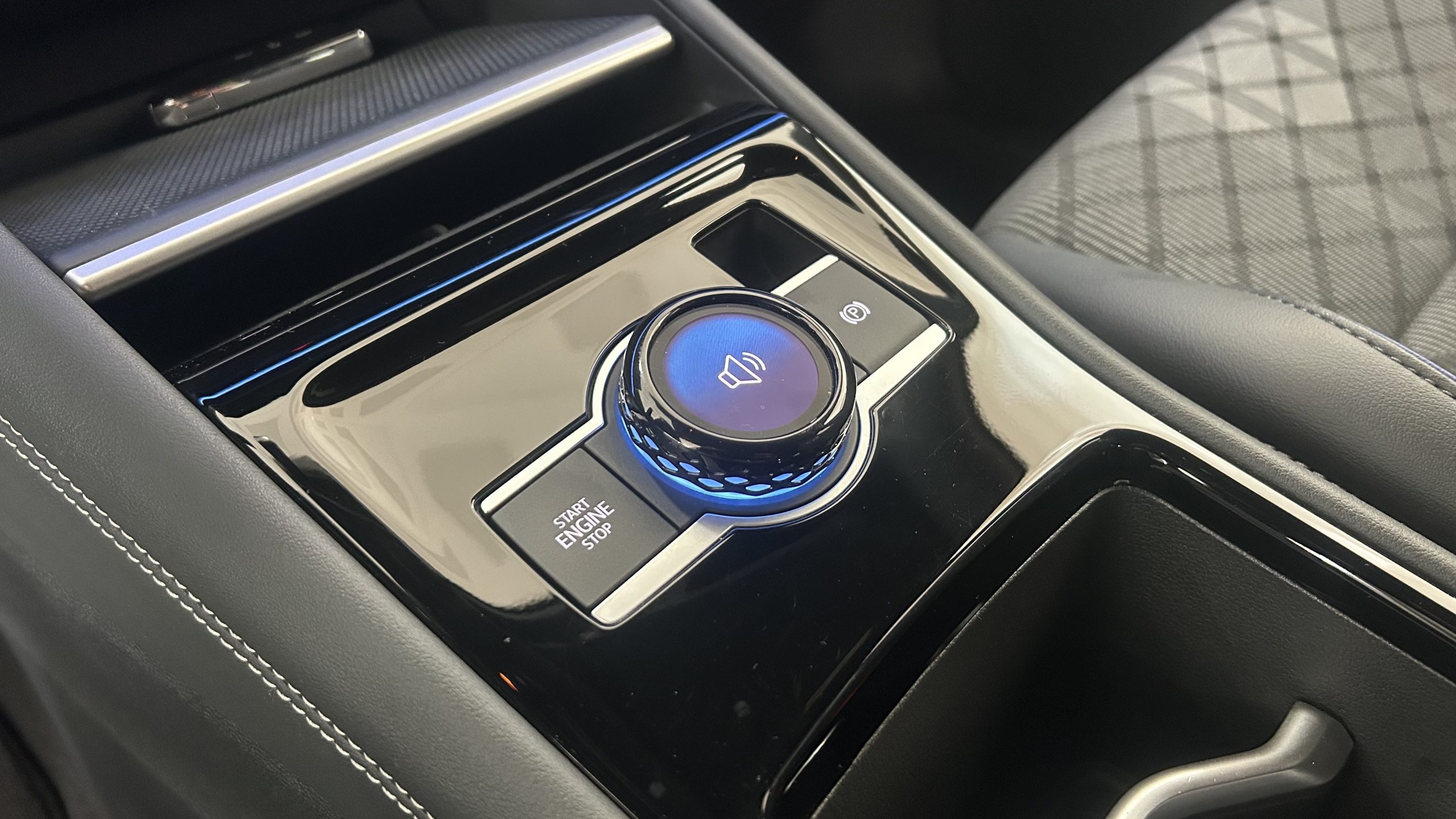 Volkswagen Tiguan R line 2024