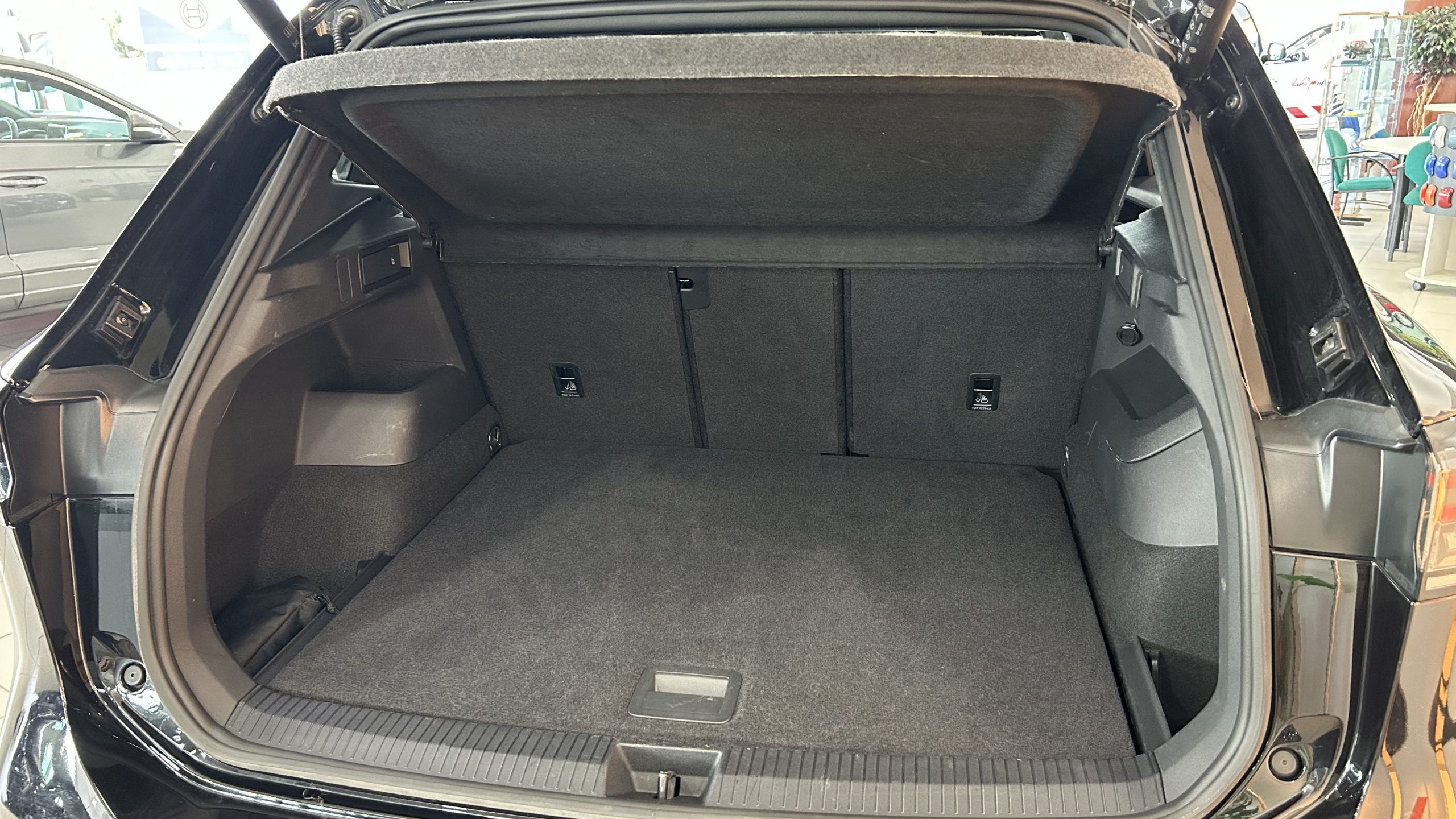Volkswagen Tiguan R line 2024
