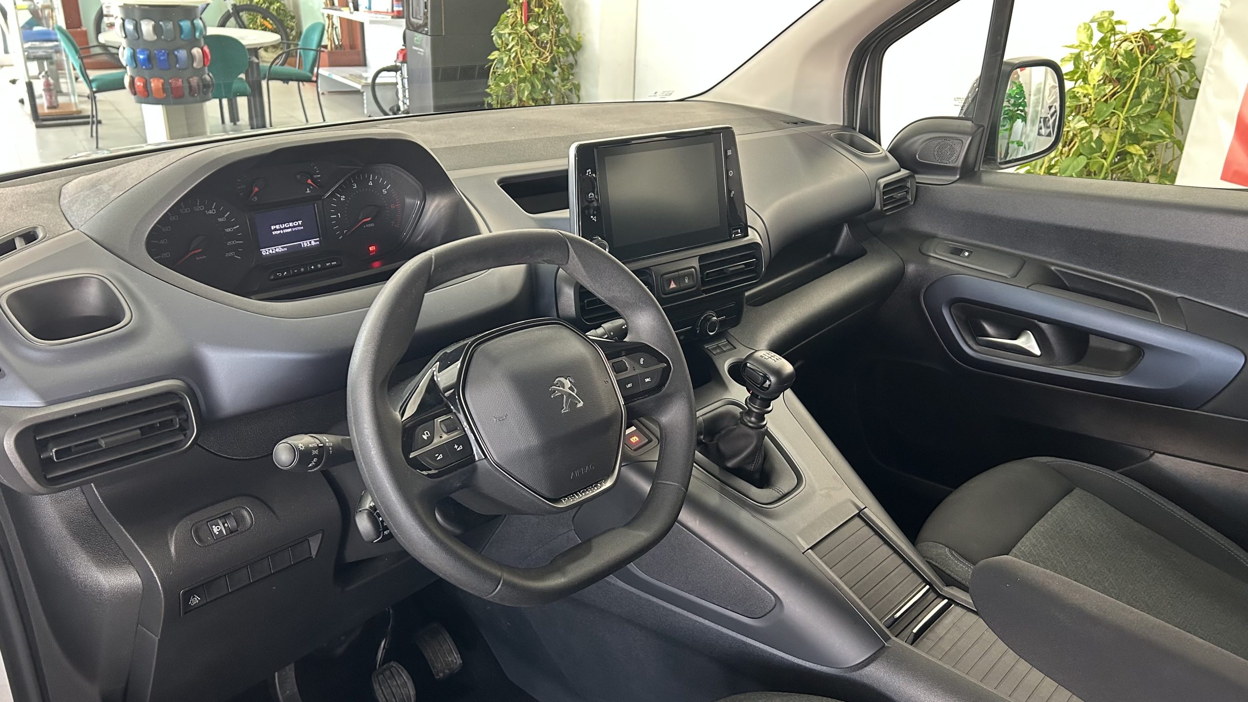 Peugeot Rifter 2023