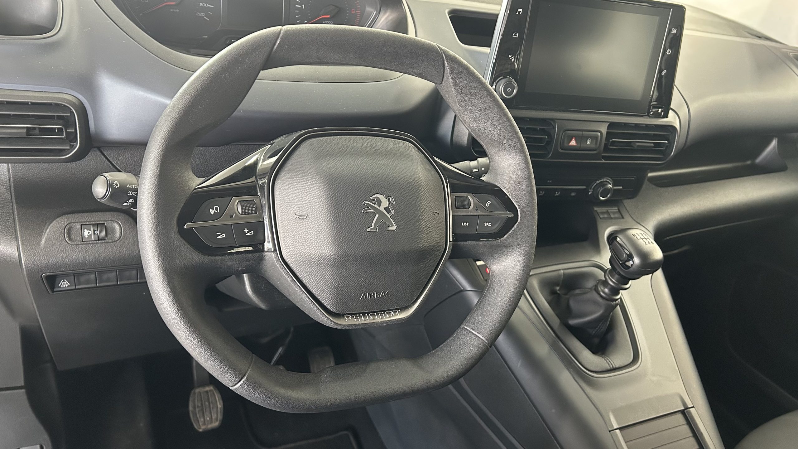 Peugeot Rifter 2023