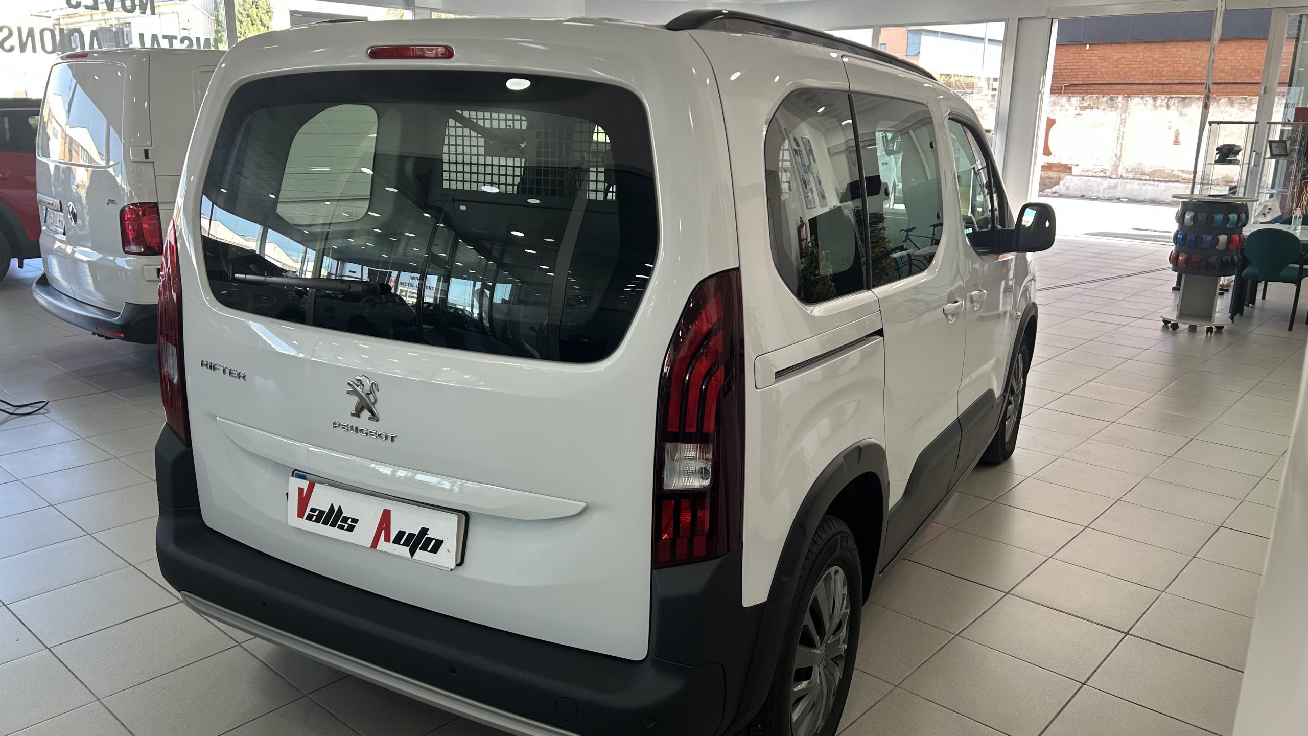 Peugeot Rifter 2023