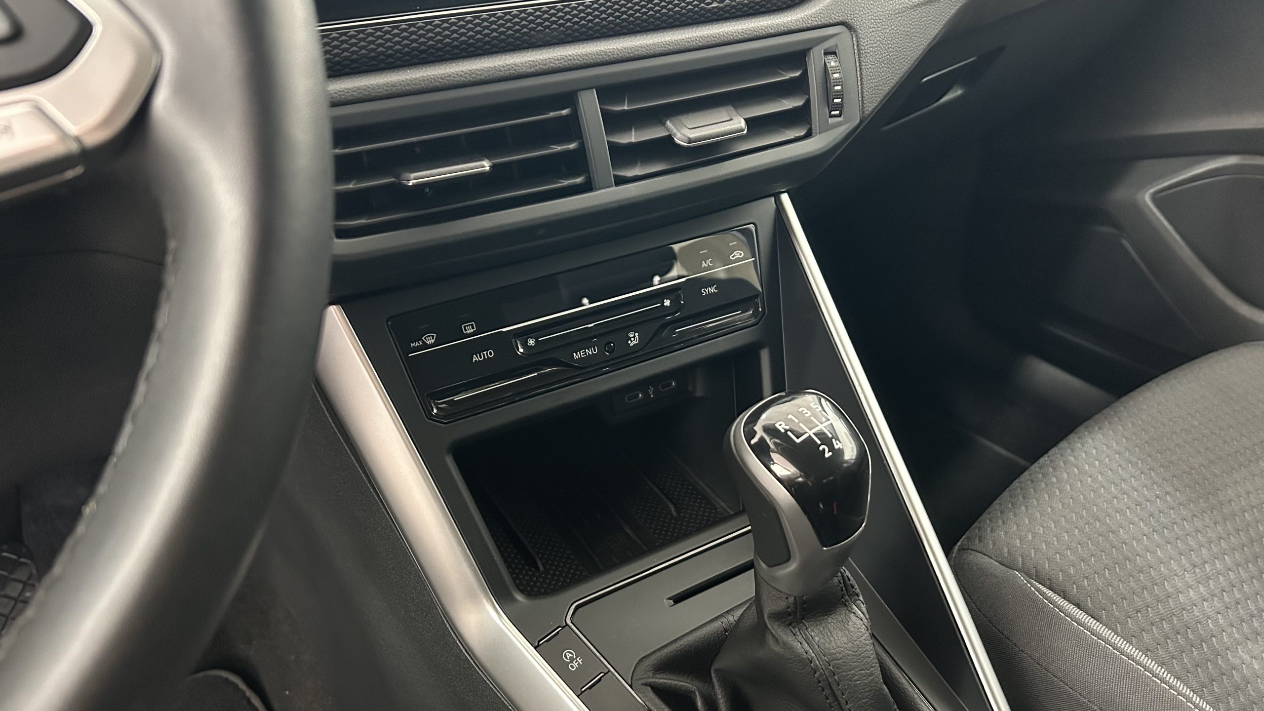 Volkswagen Polo “Más” 2025