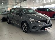 Renault Clio Limited Series 2022