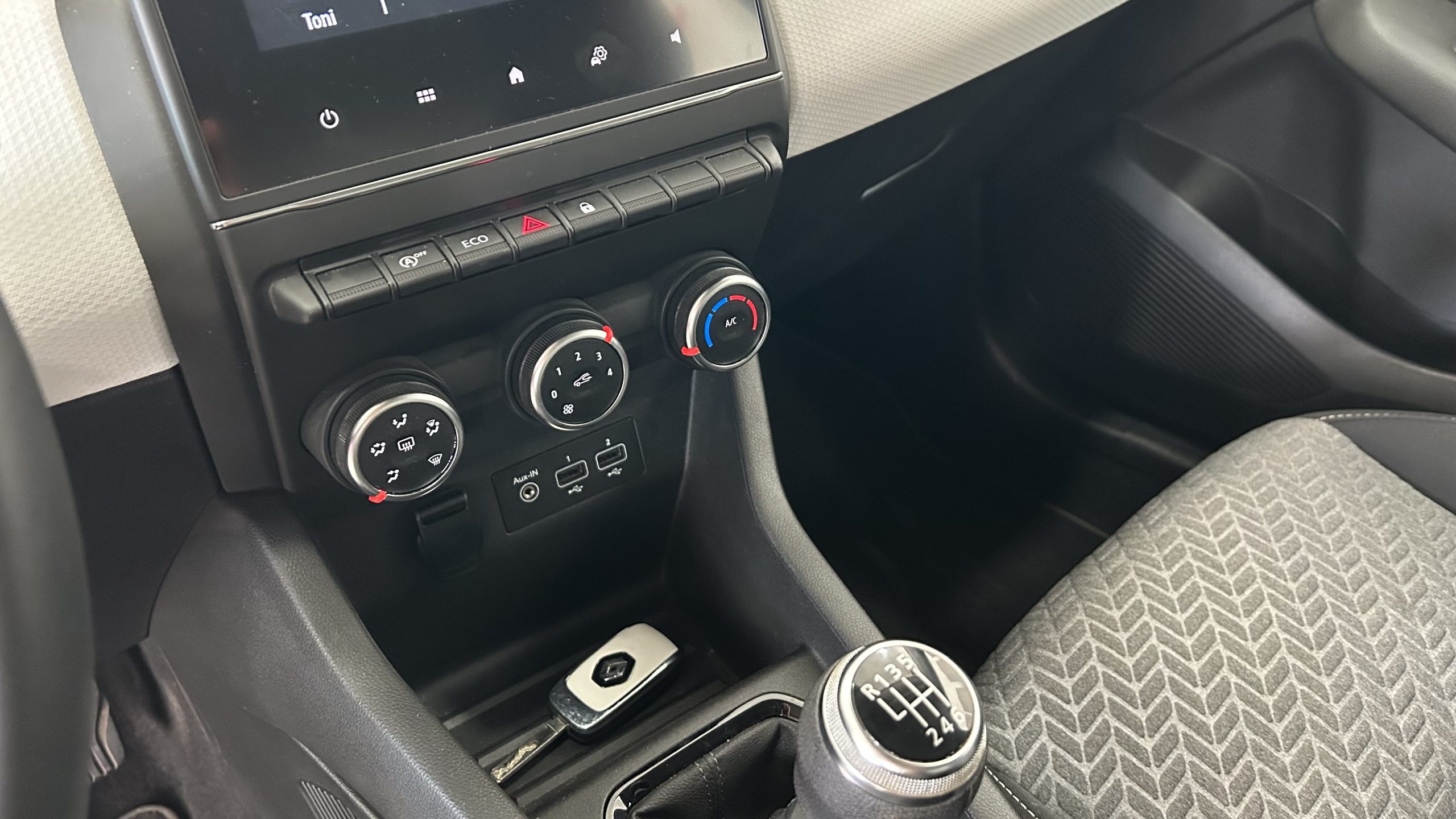 Renault Clio Limited Series 2022