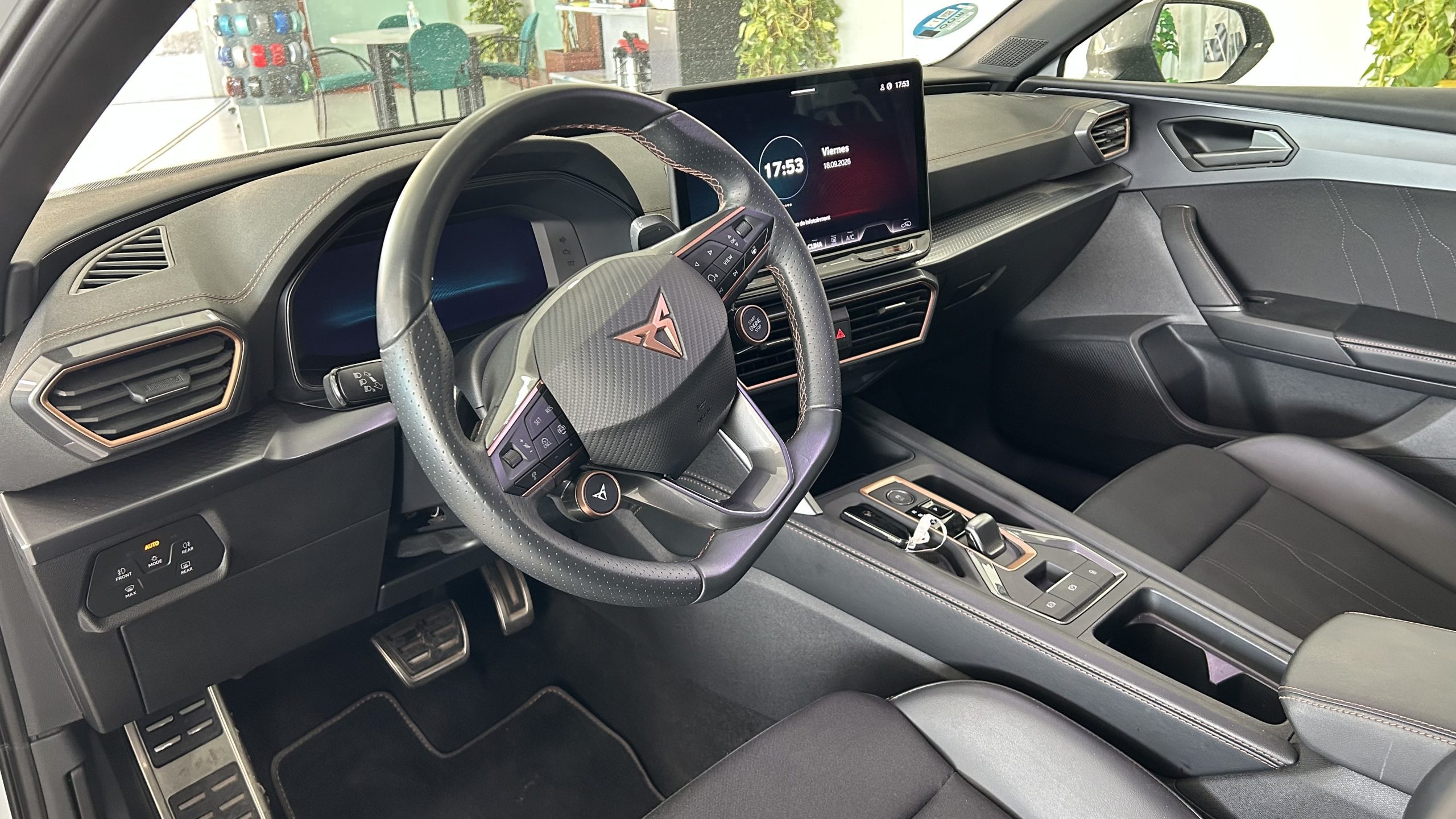 Cupra Leon 2025