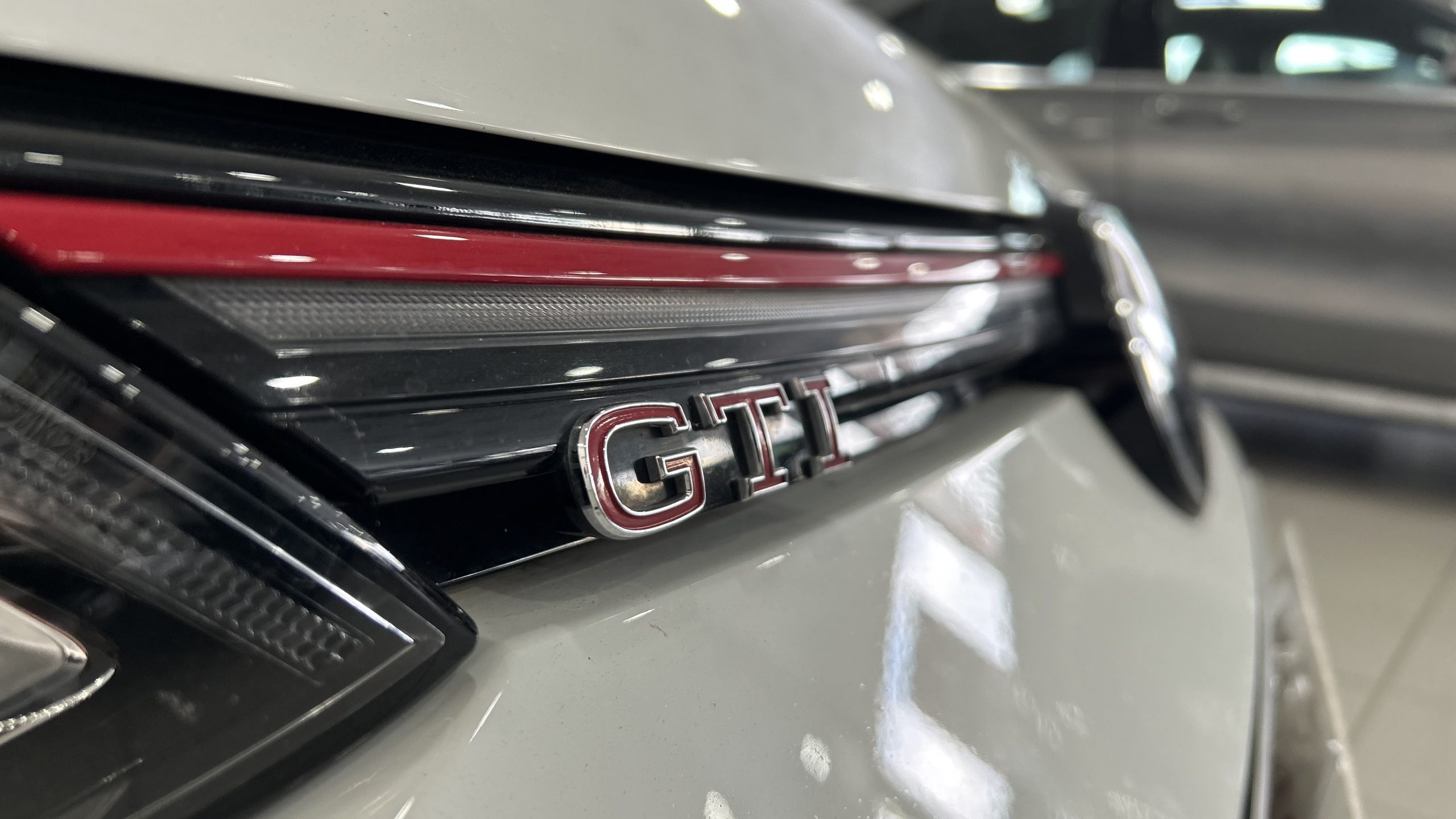 Volkswagen Golf GTI 2.0 245cv