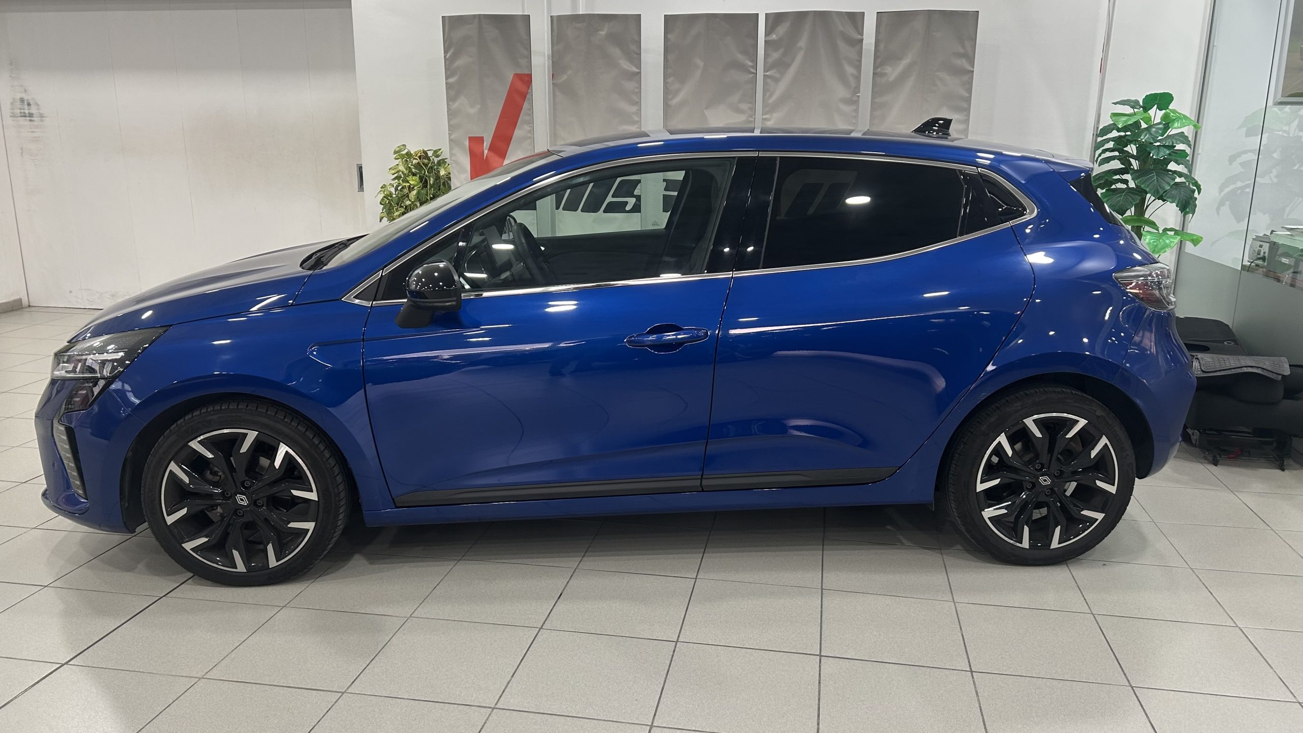 Renault Clio Techno 2025